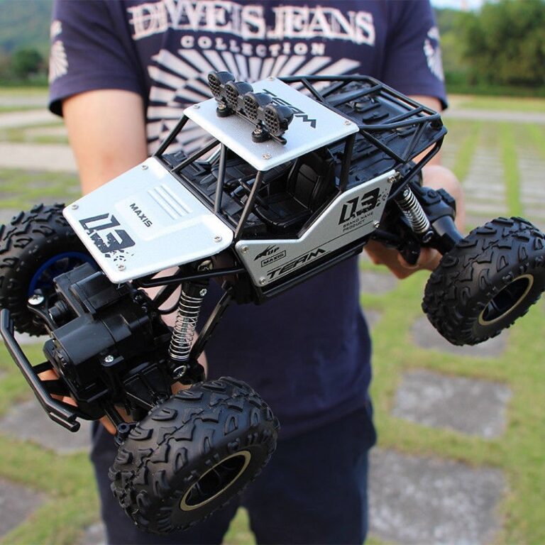 masina de jucarie rock crawler cu telecomanda 4x4 2