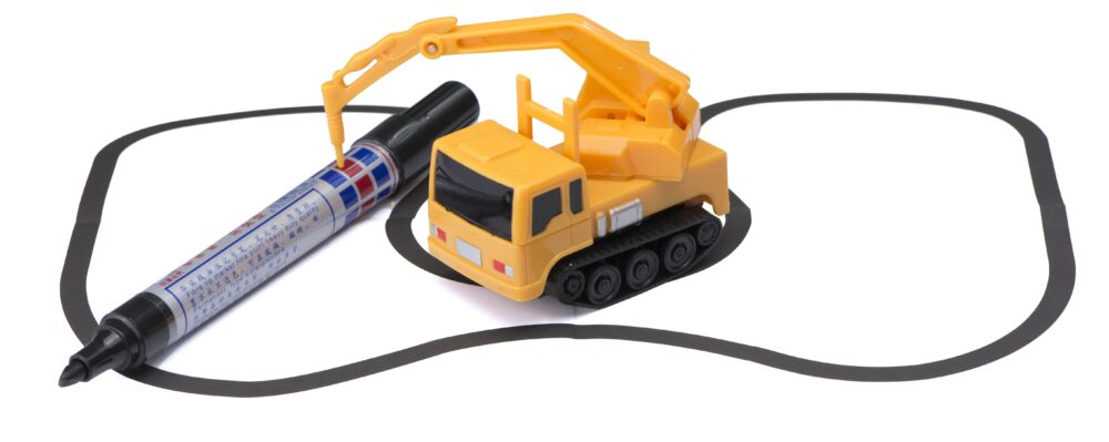 masinuta de jucarie cu inductie tip excavator urmareste linia trasata cu marker ul galben 3 scaled